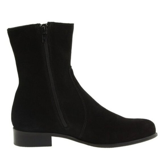 La Canadienne Solana Women's Flat Bootie - Picture 3 of 6